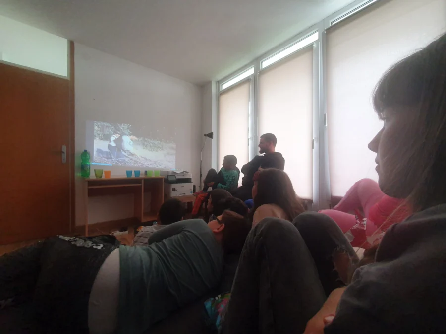 Kad ćemo u kino ? Odmah, samo se popnite gore na kat