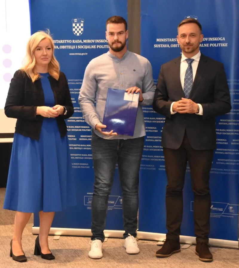 Uručenje ugovora o pružanju socijalnih usluga